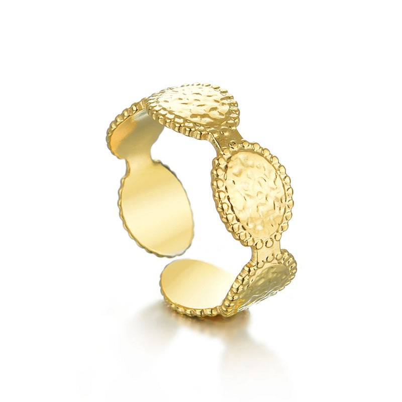 14k Gold Oval Texture Dracelet