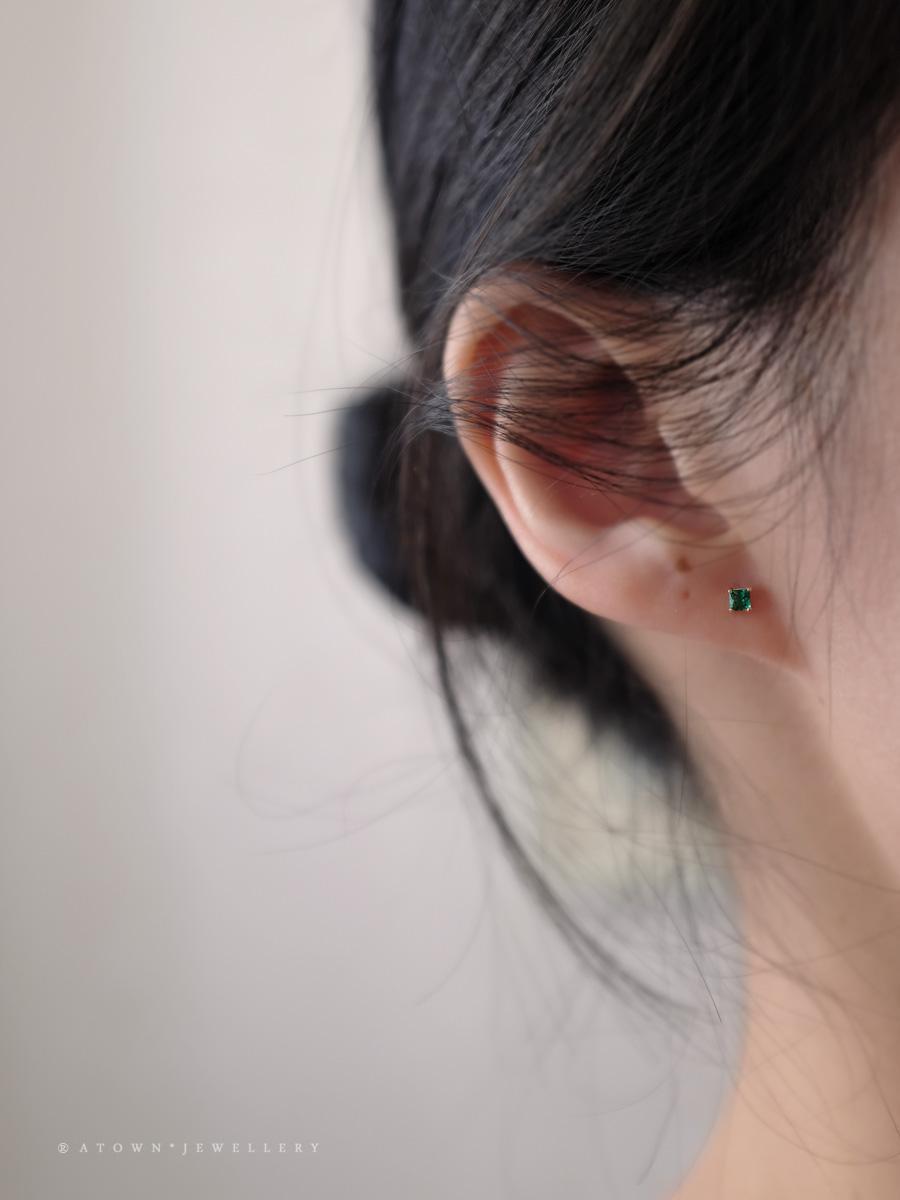 925 Sterling Silver Plated 14K Gold Ear-ring Clip Four-claw Grandmother Green Small Zircon Earrings