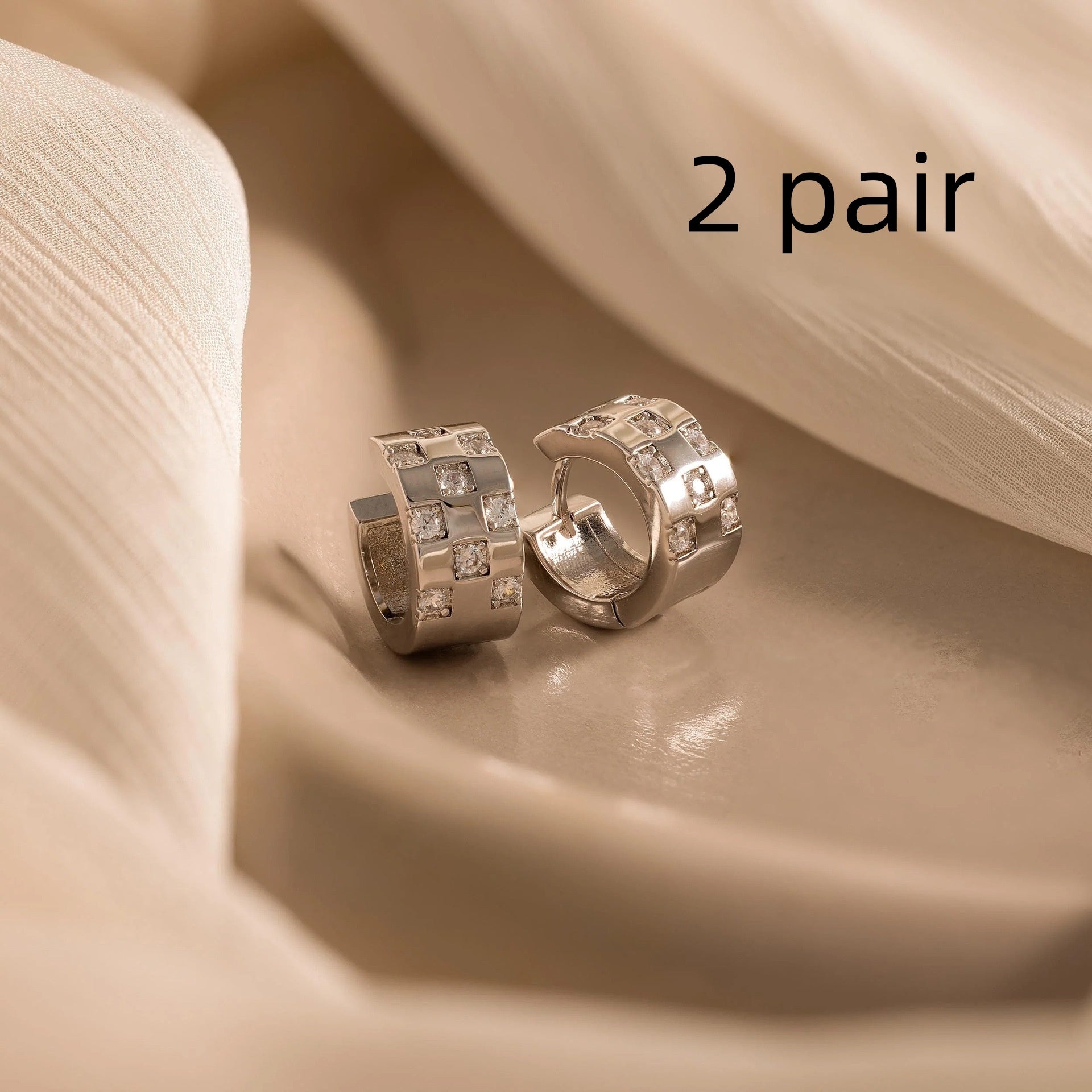Fashion 14K Gold Ring Cubic Zirconia Checkered Stud Earrings